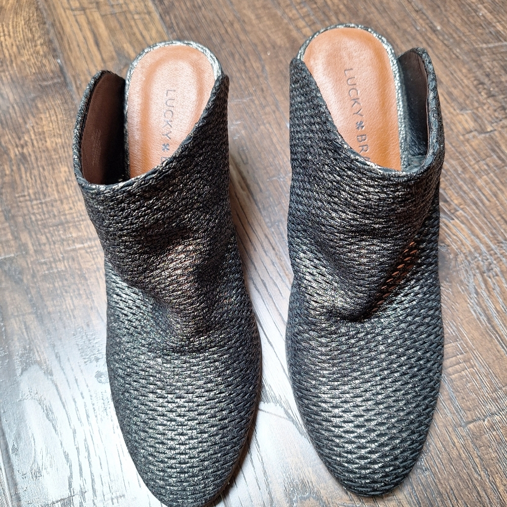 Lucky Brand 7 M Wedge Mules